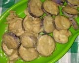 Foto langkah ke 1 dari resep Terong penyet sambel korek.
