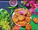 A picture of step 8 of Bajri Methi Masala Vada.