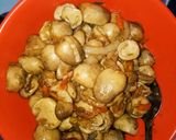 Foto langkah ke 5 dari resep Tumis Jamur bakso teriyaki pedasss super enakk.