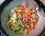 Foto langkah ke 4 dari resep Tumisan Sayur Sop.