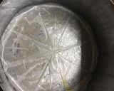 A picture of step 7 of Walnut Carrot Cake.