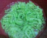 Foto langkah ke 2 dari resep Tumis Pare Jagung Tahu.