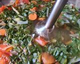 Foto del paso 3 de la receta: Sopa de acelgas, zanahoria y tomate