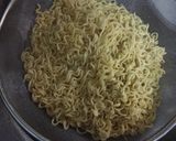 Foto langkah ke 1 dari resep Birthday Cake Flying Noodle with Indomie Goreng.