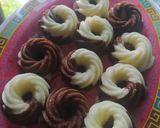 Foto langkah ke 5 dari resep Bolu kukus tiramisu mini.