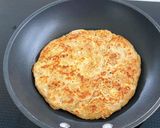 A picture of step 4 of Chicken Murtabak.