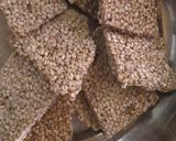 A picture of step 4 of Sesame chikki.