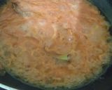 मशरूम और मटर की ग्रेवी सब्जी (mushroom aur matar ki gravy sabzi recipe in Hindi) रेसिपी चरण 5 फोटो