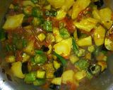 A picture of step 5 of Okra and eggplant vegetable broth.