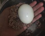 Foto langkah ke 3 dari resep Bola Daging isi Telur saus Teriyaki.