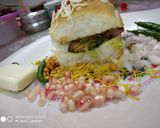 કચ્છી દાબેલી વીથ ચીઝ(kutchi dabeli with cheese in Gujarati) રેસીપી સ્ટેપ8ફોટો