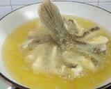 Foto langkah ke 3 dari resep Gurame Goreng Sambel Jeruk Bali.