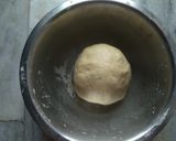 A picture of step 2 of Kachori.
