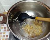 Foto langkah ke 1 dari resep Sop tetelan bakso sayur.