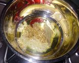 A picture of step 5 of Kathiyavadi chicken curry.