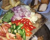 Foto langkah ke 1 dari resep Mangut iwak pe a.k.a ikan pari.