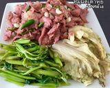 รูปขั้นตอนการทำที่ 5 ของ ~หมูผัดเต้าหู้ยี้~
