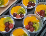Foto langkah ke 4 dari resep Puding Sutra Buah.