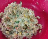 A picture of step 2 of Potato sweet corn cutlets.