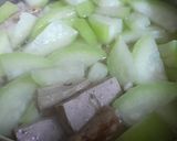 Hình bước làm 1 của món Canh bí xanh nấu chả