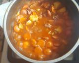 Foto del paso 7 de la receta: Guiso, con carne, salchicha y papas