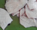 Foto langkah ke 1 dari resep Cap Cay Seafood Pedes.
