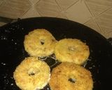 A picture of step 4 of Potato donuts 🍩.