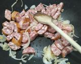 Une image de l'étape 2 de Saucisse de Montbéliard aux légumes.