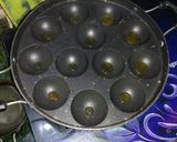 A picture of step 2 of Appe From Leftover Dosa Battar.
