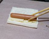 Foto langkah ke 2 dari resep Bekal Bento Sandwich 3in1.