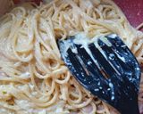 Foto langkah ke 4 dari resep Spaghetti Carbonara.