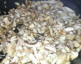 Foto del paso 2 de la receta: Rulo de espinacas con queso de cabra y champiñones