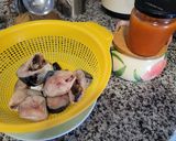 Foto del paso 1 de la receta: Estornino con un sofrito de tomate y cebolla