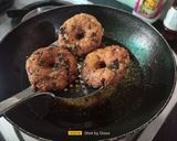A picture of step 6 of Poha Donut Vada.