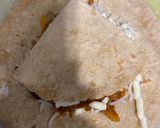 A picture of step 4 of Burrito with Guacamole.
