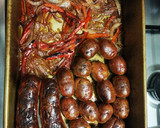 Foto del paso 2 de la receta: Chorizos al horno en vino rosado