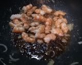 Une image de l'étape 3 de Crevettes au caramel.