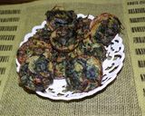 Foto del paso 5 de la receta: Buñuelos de espinaca al horno (muffins)