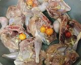 Hình bước làm 2 của món Chim Cút Chiên Bơ