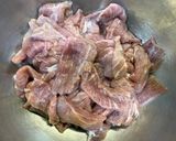 小炒松阪肉￼的食譜步驟1照片