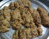 A picture of step 4 of Dudhi Na Muthiya / Lauki ke Muthiya.