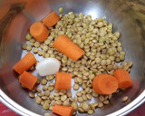 Foto del paso 1 de la receta: Puré de lentejas con calabaza salteada y bacon