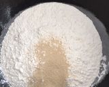 Foto del paso 1 de la receta: Pan casero