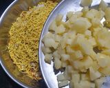 A picture of step 2 of Jhalmuri.