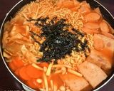 รูปขั้นตอนการทำที่ 5 ของ บะหมี่หม้อไฟเกาหลี บูแดชีเก (부대찌개) #อาหารเกาหลี