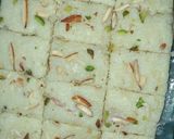 A picture of step 4 of Coconut burfi.