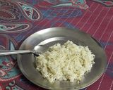 A picture of step 4 of Punjabi Kadhi.