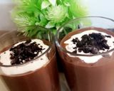 A picture of step 4 of Hot Chocolate Shots.
