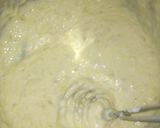 Foto langkah ke 5 dari resep Bolu pisang kukus.