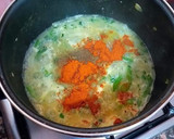 Foto del paso 6 de la receta: Chipirones frescos rellenos en salsa de cebolla y tikka curry